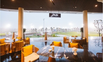 한 달 동안 베트남 꾸아로 비치의 Hoa Tiên Paradise Golf & Resort에서 머물러본 솔직한 이야기