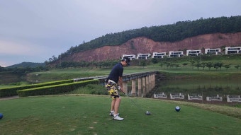 해외골프 베트남 하노이 옌중CC (엠버힐) 라운딩 다녀왔어요.